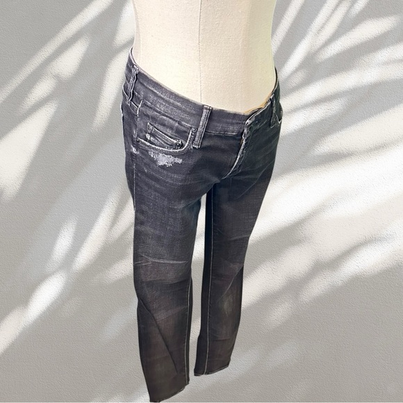 MOTHER Denim ‘The Looker’ Distressed Skinny Jeans in “Destroyed Ride” Gray Sz 26 - Picture 14 of 16
